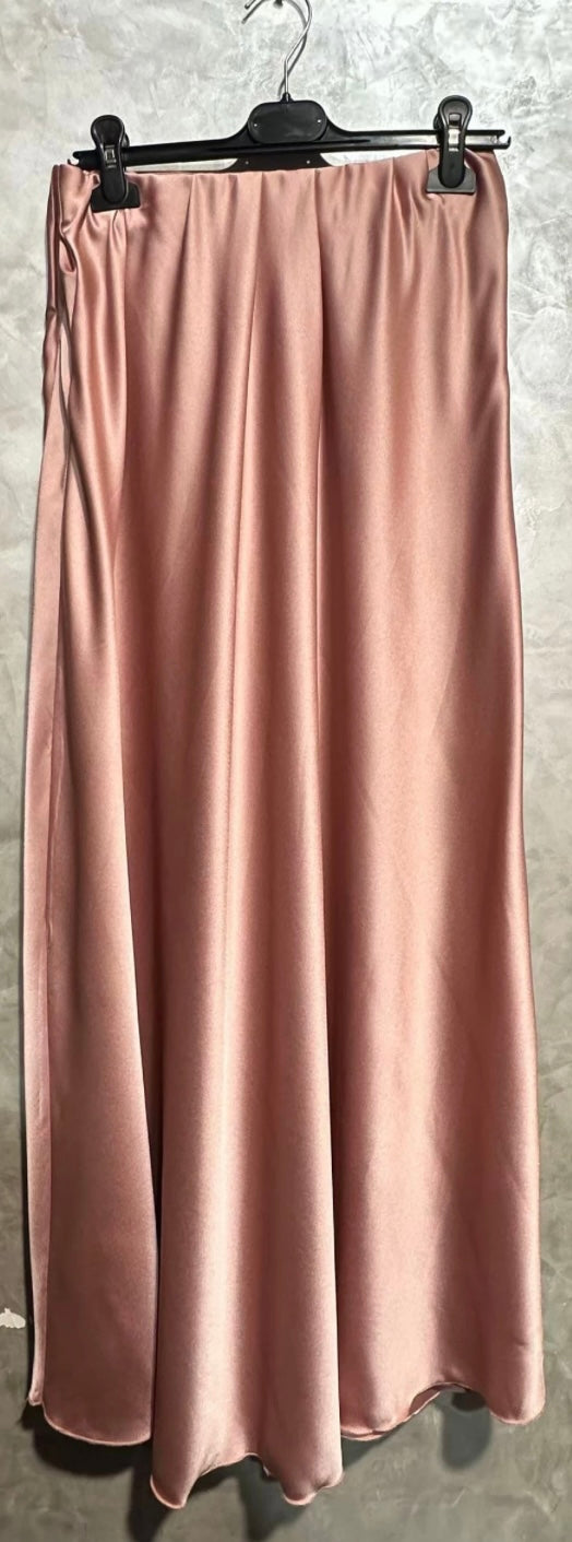 Jupe longue satin rose